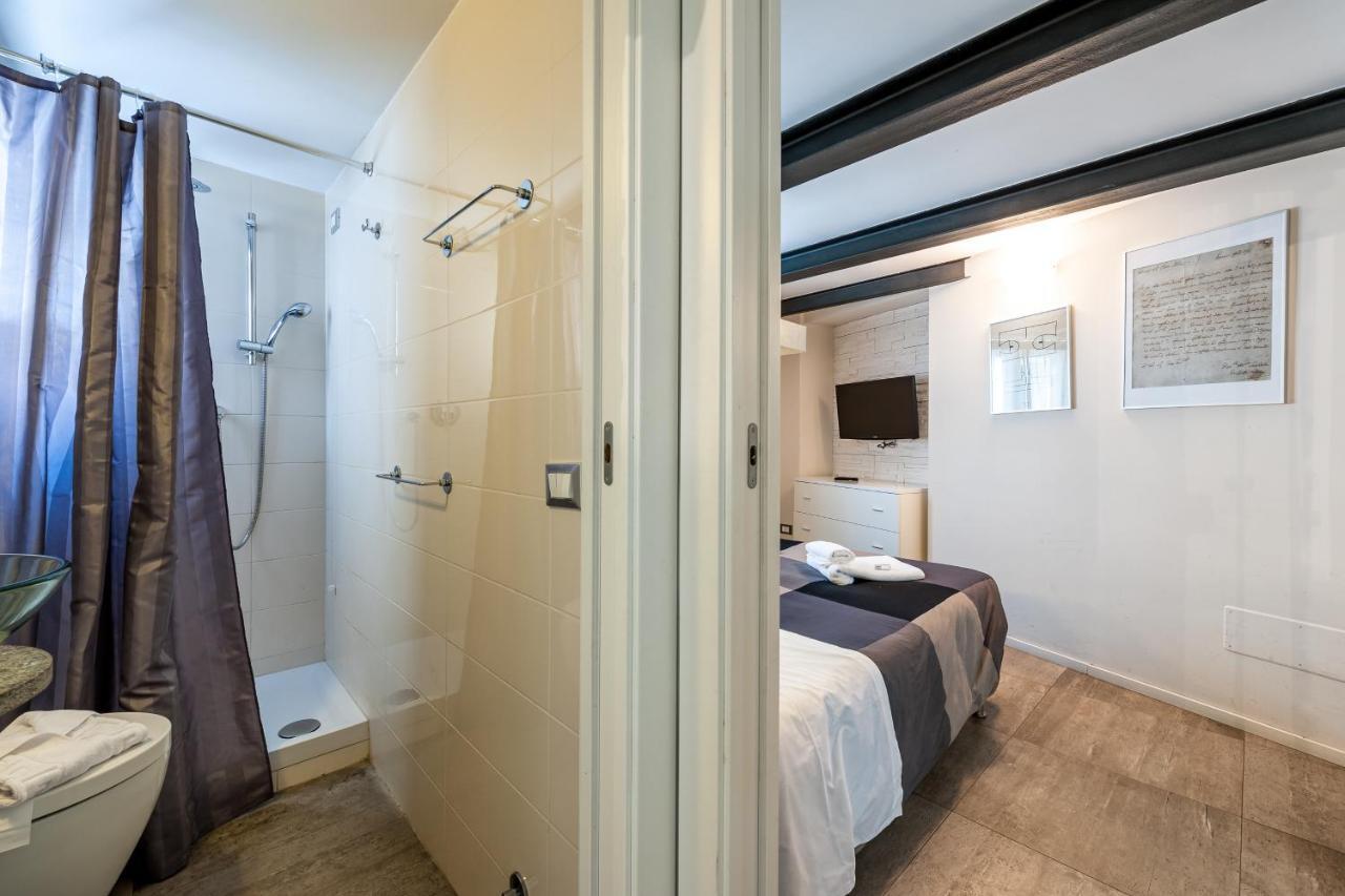 Irex Tevere Sant Angelo Private Apartment Rom Exteriör bild